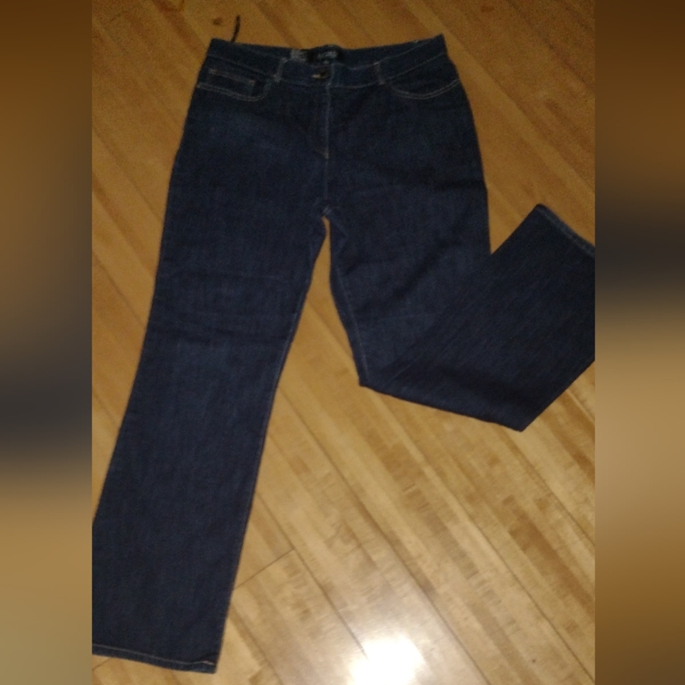 St.Johns Bay Jeans size 8